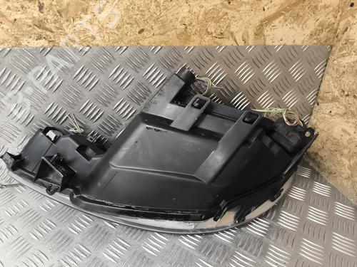 Right headlight PEUGEOT 206 Hatchback (2A/C) 1.4 16V | BP29961678C29