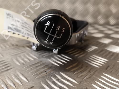 Used Shift knob VW GOLF PLUS V (5M1, 521) 1.6 TDI (105 hp) 30777601