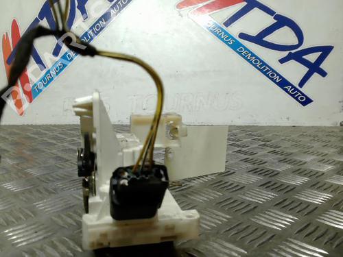 Rear left lock FORD MONDEO III (B5Y) 2.0 16V TDDi / TDCi | BP21743402C100 