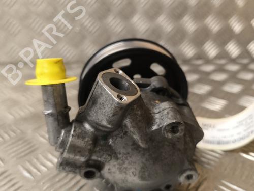 Used Steering pump Steering pump AUDI A4 B8 Avant (8K5) 2.0 TDI (143 hp) 21737539 21737539