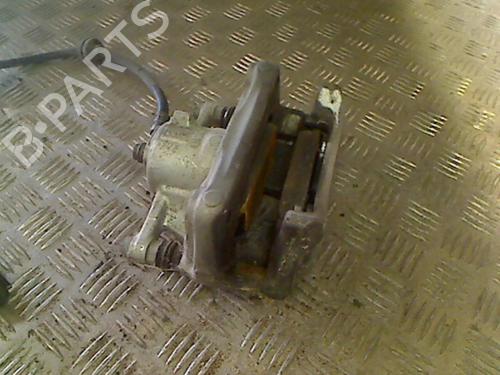 Højre bremsekaliber foran RENAULT MEGANE IV Hatchback (B9A/M/N_) 1.5 dCi 110 (B9A3) (110 hp) 21736716
