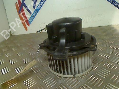 Used Heater blower motor KIA SORENTO I (JC) 2.5 CRDi 4WD (140 hp) 21738942