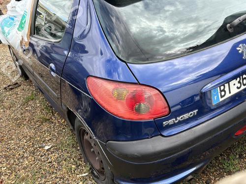 Grille PEUGEOT 206 Hatchback (2A/C) 1.4 HDi eco 70 | BP21733078C40 