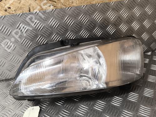 Used Left headlight PEUGEOT 106 II (1A_, 1C_) 1.1 i (60 hp) 26004230