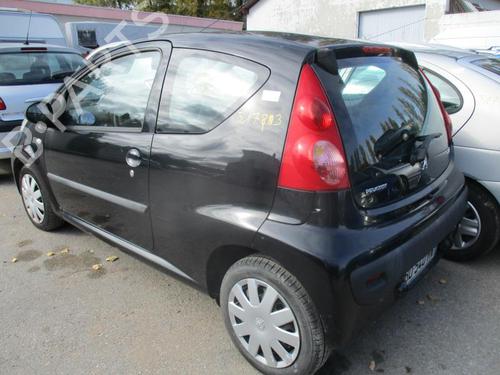 Left taillight PEUGEOT 107 (PM_, PN_) 1.4 HDi | BP21744566C34 
