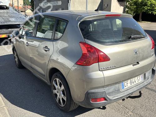 Left front door PEUGEOT 3008 I MPV (0U_) 1.6 HDi | BP28541288C2 