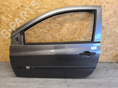 Used Left front door RENAULT CLIO III (BR0/1, CR0/1) 1.2 16V Hi-Flex (BR1U, CR1U) (75 hp) 28305063