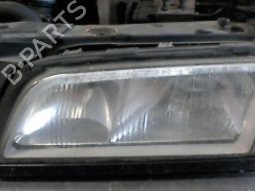 Used Left headlight MERCEDES-BENZ C-CLASS (W202) C 220 CDI (202.133) (125 hp) 21752637