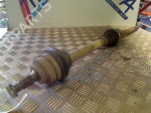 Used Right front driveshaft PEUGEOT 308 I (4A_, 4C_) 1.6 HDi (109 hp) 21743933
