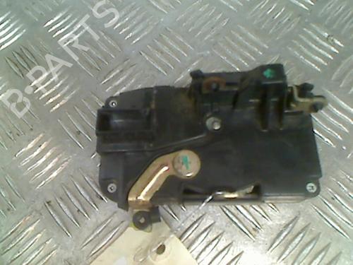Used Front right lock PEUGEOT 206 Hatchback (2A/C) 1.1 i (60 hp) 21745978