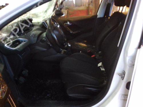 Front right window mechanism PEUGEOT 208 I (CA_, CC_) 1.6 BlueHDi 100 | BP21750072C23 
