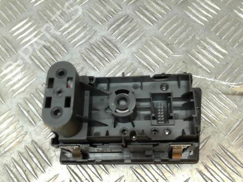 Used Headlight switch OPEL ZAFIRA / ZAFIRA FAMILY B (A05) 1.9 CDTI (M75) (150 hp) 21746188