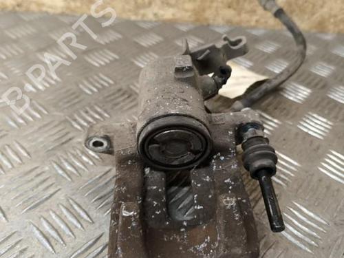Used Right rear brake caliper VW EOS (1F7, 1F8) 2.0 TDI (140 hp) 21749250