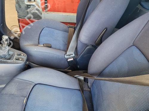 Left headlight PEUGEOT 1007 (KM_) 1.4 HDi | BP26875360C28  - Image 18