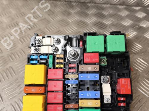 Used Fuse box CITROËN C3 AIRCROSS II (2R_, 2C_) 1.2 PureTech 130 (2RHNYH) (131 hp) 22016087