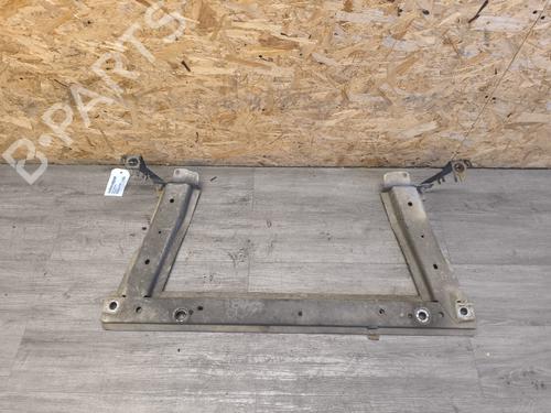Used Crossmember RENAULT MEGANE II (BM0/1_, CM0/1_) 1.5 dCi (BM0F, BM0T, BM2B, CM0F, CM0T) (82 hp) 21732704