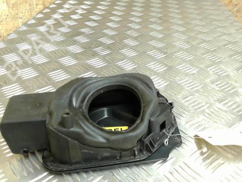 Fuel flap PEUGEOT 407 (6D_) 1.6 HDi 110 (6D9HZC, 6D9HYC) | BP21749391C131 
