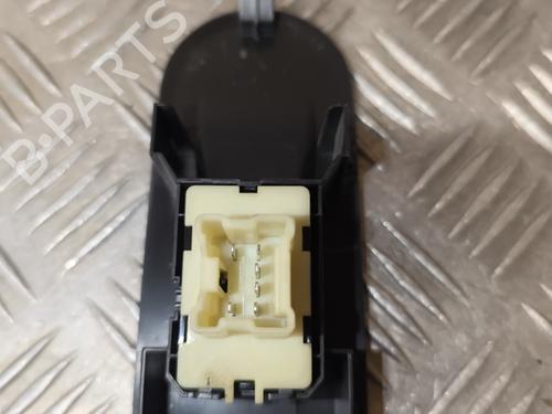 Used Right front window switch Right front window switch RENAULT CLIO IV (BH_) 1.5 dCi 75 (75 hp) 26178531 26178531
