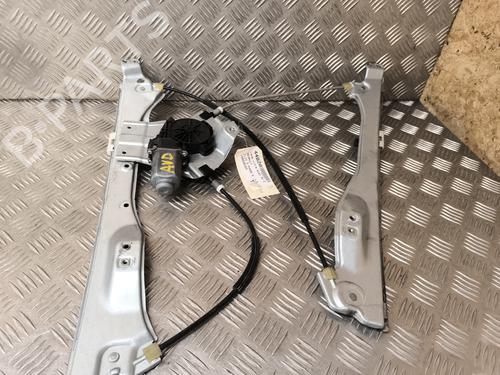 Rudehejsemekanisme Højre foran RENAULT CLIO III (BR0/1, CR0/1) 1.5 dCi (C/BR0G, C/BR1G) (68 hp) 27364358