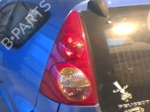 Used Left taillight PEUGEOT 107 (PM_, PN_) 1.4 HDi (54 hp) 21752599