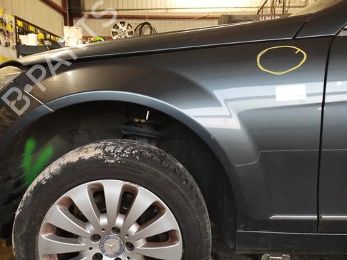 Kotflügel links vorne für MERCEDES-BENZ C-CLASS (W204) C 220 CDI (204.002) (170 hp) 31195217