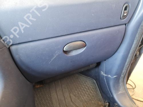 Left headlight PEUGEOT 1007 (KM_) 1.4 HDi | BP26875360C28  - Image 20