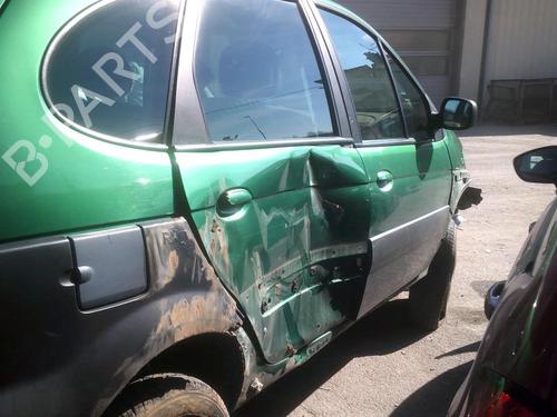 Left headlight RENAULT SCÉNIC I MPV (JA0/1_, FA0_) 1.9 dCi RX4 | BP21751485C28 