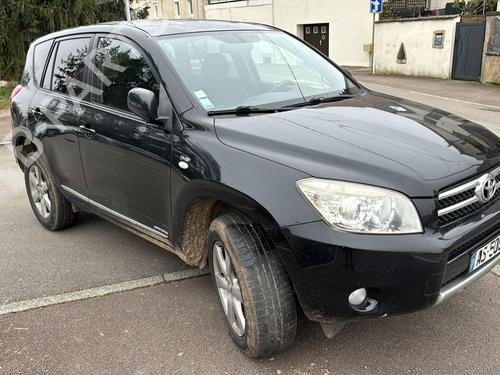 Brugte TOYOTA RAV 4 III (_A3_) 2.2 D 4WD (ALA30_, ALA30R) (136 hp) 4320520