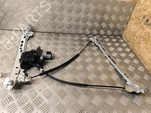 Rudehejsemekanisme ventre foran RENAULT MEGANE IV Hatchback (B9A/M/N_) 1.5 dCi 110 (B9A3) (110 hp) 25898667