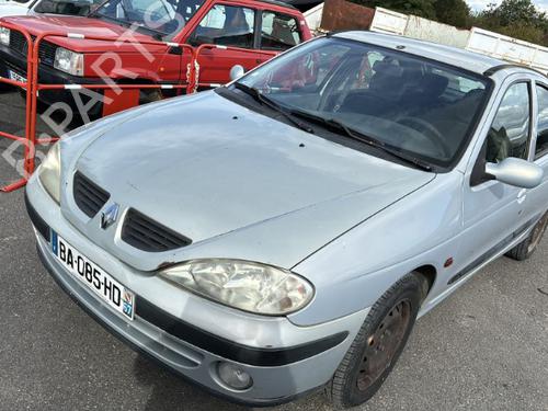 Right headlight RENAULT MEGANE I (BA0/1_) 1.9 dCi (BA05, BA1F) | BP21748085C29 