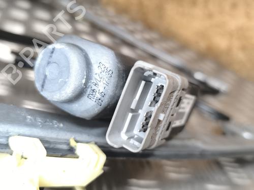 Front right window mechanism PEUGEOT 1007 (KM_) 1.4 HDi | BP31268806C23