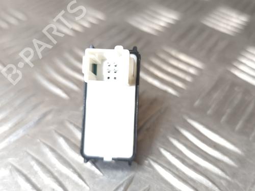 Right front window switch PEUGEOT 5008 II (MC_, MJ_, MR_, M4_) 1.5 BlueHDi 130 (MCYHZJ, MCYHZR, MCYHZX) | BP29999377I26