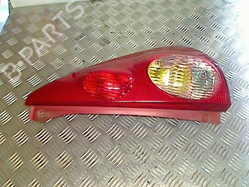 Right taillight PEUGEOT 107 (PM_, PN_) 1.4 HDi | BP21752600C35 