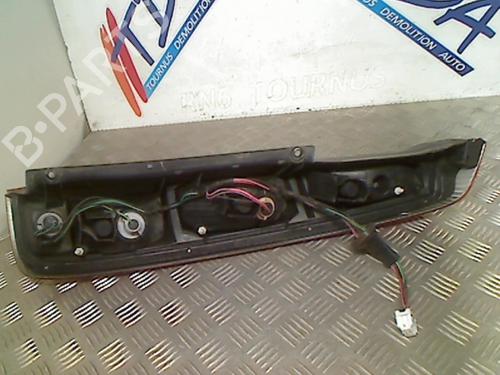 Used Left taillight NISSAN X-TRAIL I (T30) 2.2 Di 4x4 (114 hp) 21738699