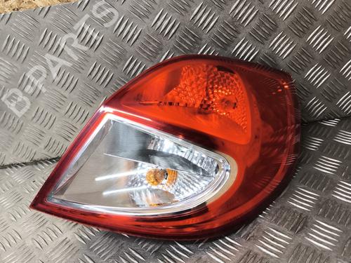 Used Right taillight RENAULT CLIO III (BR0/1, CR0/1) 1.5 dCi (C/BR0G, C/BR1G) (68 hp) 27486598