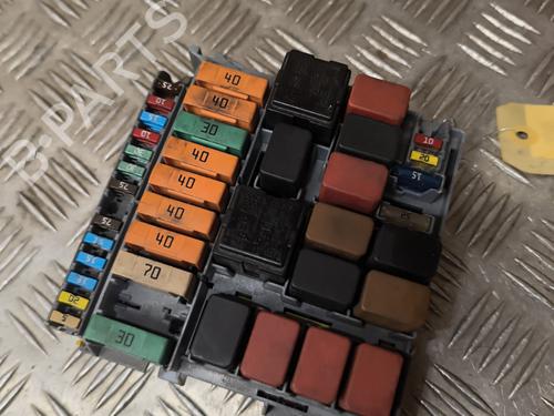 Fuse box IVECO DAILY V Van 35C15 V, 40C15 V, 45C15 V, 50C15 V, 60C15 V,65C15 V | BP29527544E1 