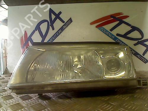 Faro izquierdo SKODA OCTAVIA I (1U2) 1.9 TDI (110 hp) 21750804
