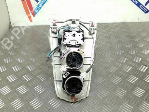 AC Styreenhet / Manøvreringsenhet TOYOTA YARIS (_P9_) 1.4 D-4D (NLP90_, NLP90R) (90 hp) 21749988