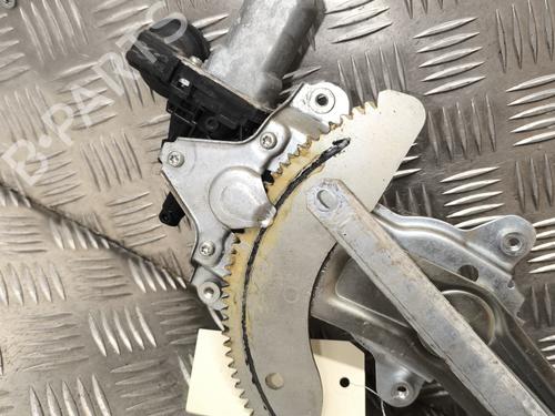 Rudehejsemekanisme ventre foran SUZUKI SWIFT III (MZ, EZ) 1.3 DDiS (RS413D) | BP25276962C22 