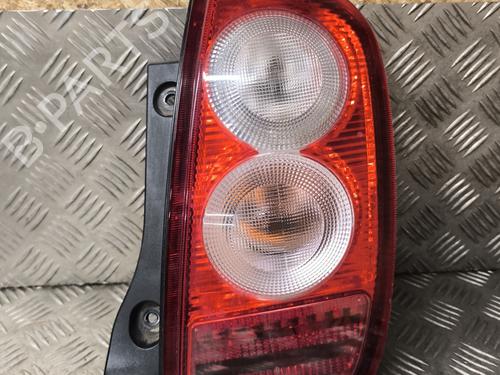 Used Right taillight NISSAN MICRA III (K12) 1.4 16V (88 hp) 21732795