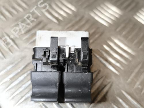 Left front window switch RENAULT MEGANE II (BM0/1_, CM0/1_) 1.6 16V (BM0C, CM0C) | BP27727190I27