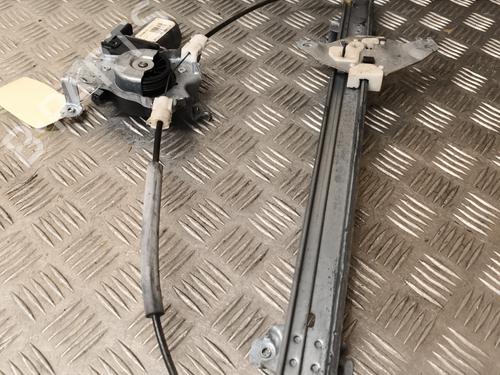 Front left window mechanism NISSAN PATHFINDER III (R51) 2.5 dCi 4WD | BP23773383C22 