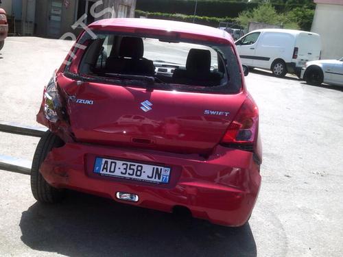 Venstre  foran tåkelykt SUZUKI SWIFT III (MZ, EZ) 1.3 (RS413, ZC11S) | BP21743970C30 