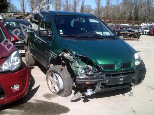 Left headlight RENAULT SCÉNIC I MPV (JA0/1_, FA0_) 1.9 dCi RX4 | BP21751485C28 