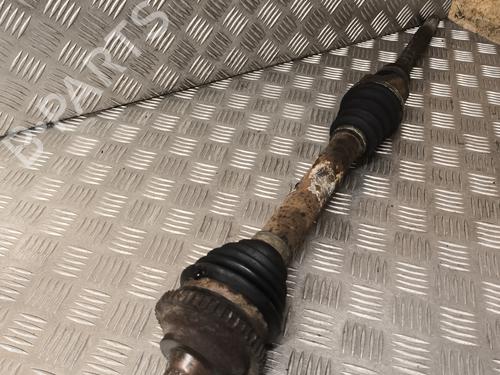 Drivaksel fortil Højre PEUGEOT 206 Hatchback (2A/C) 1.6 16V (109 hp) 30790325
