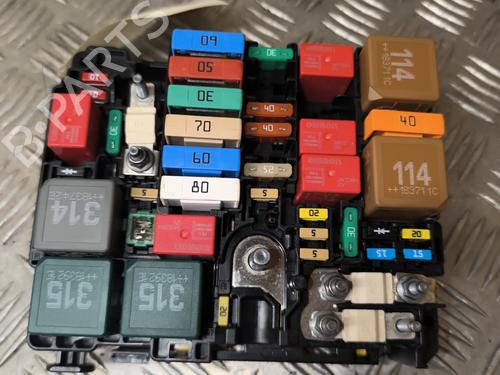 Fuse box CITROËN C3 / C3 ORIGIN III (SX) 1.5 BlueHDi 100 (SXYHYP, SXYHTU) | BP24319626E1 