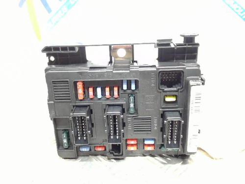 Used Fuse box PEUGEOT 1007 (KM_) 1.4 HDi (68 hp) 21742678