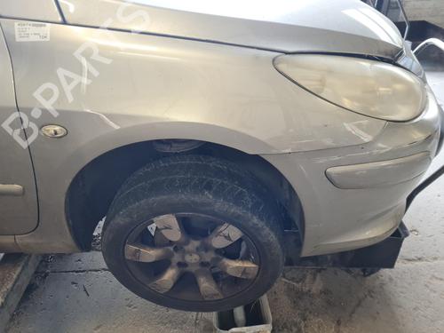 Used Right front fenders PEUGEOT 307 Break (3E) 1.6 HDi 110 (109 hp) 26301850