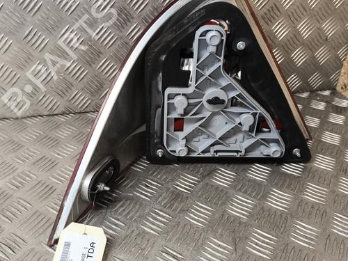 Right taillight MERCEDES-BENZ C-CLASS (W203) C 270 CDI (203.016) | BP22017625C35 
