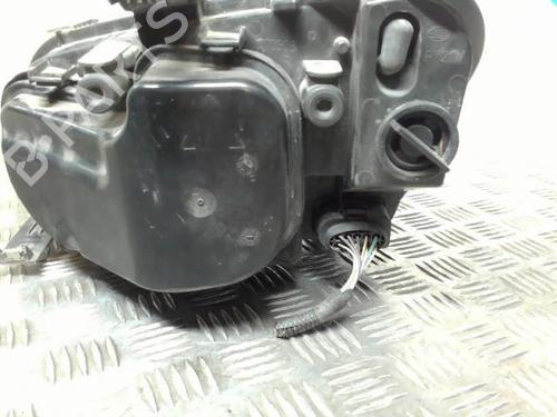 Højre forlygte FORD FOCUS C-MAX (DM2) 2.0 TDCi (133 hp) 21739554